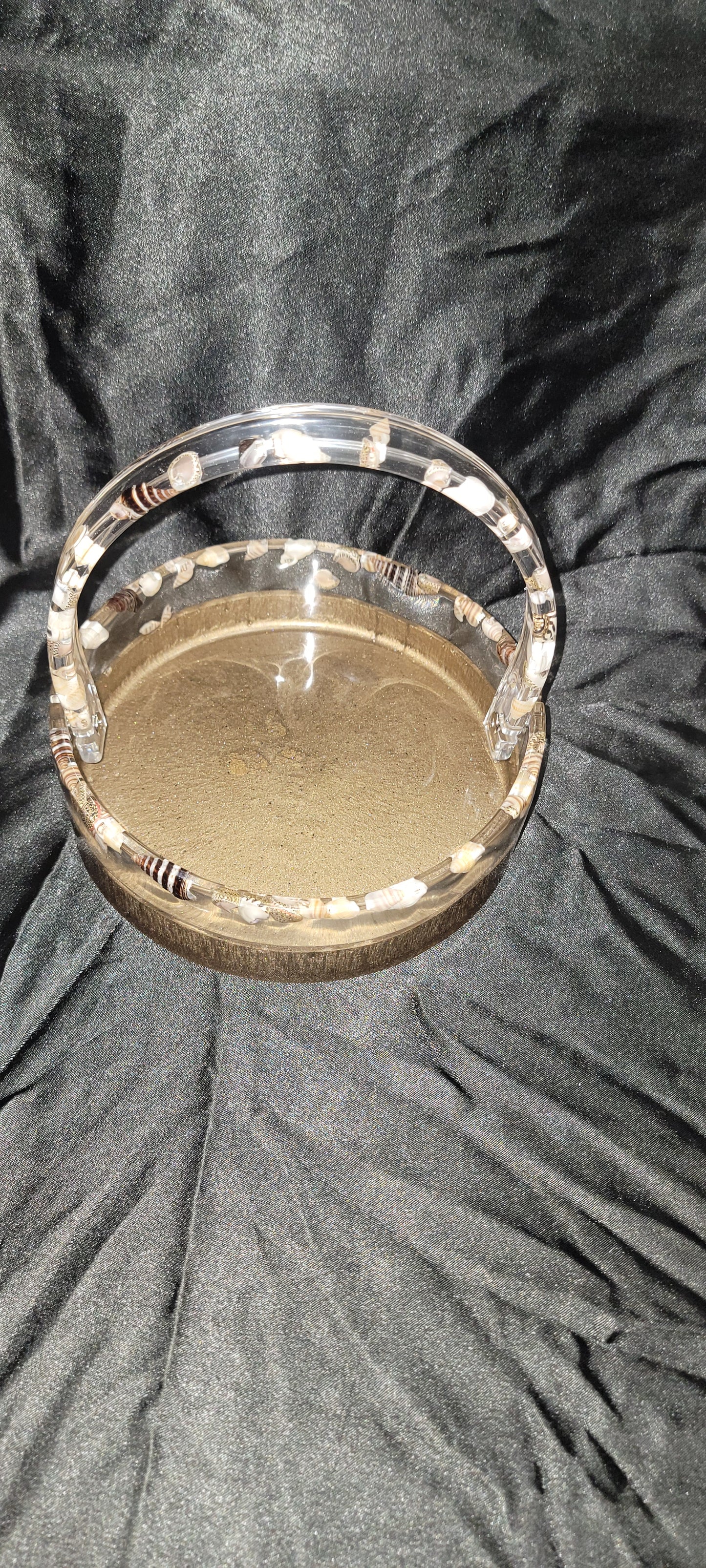 BUCKET / BOWL (B)