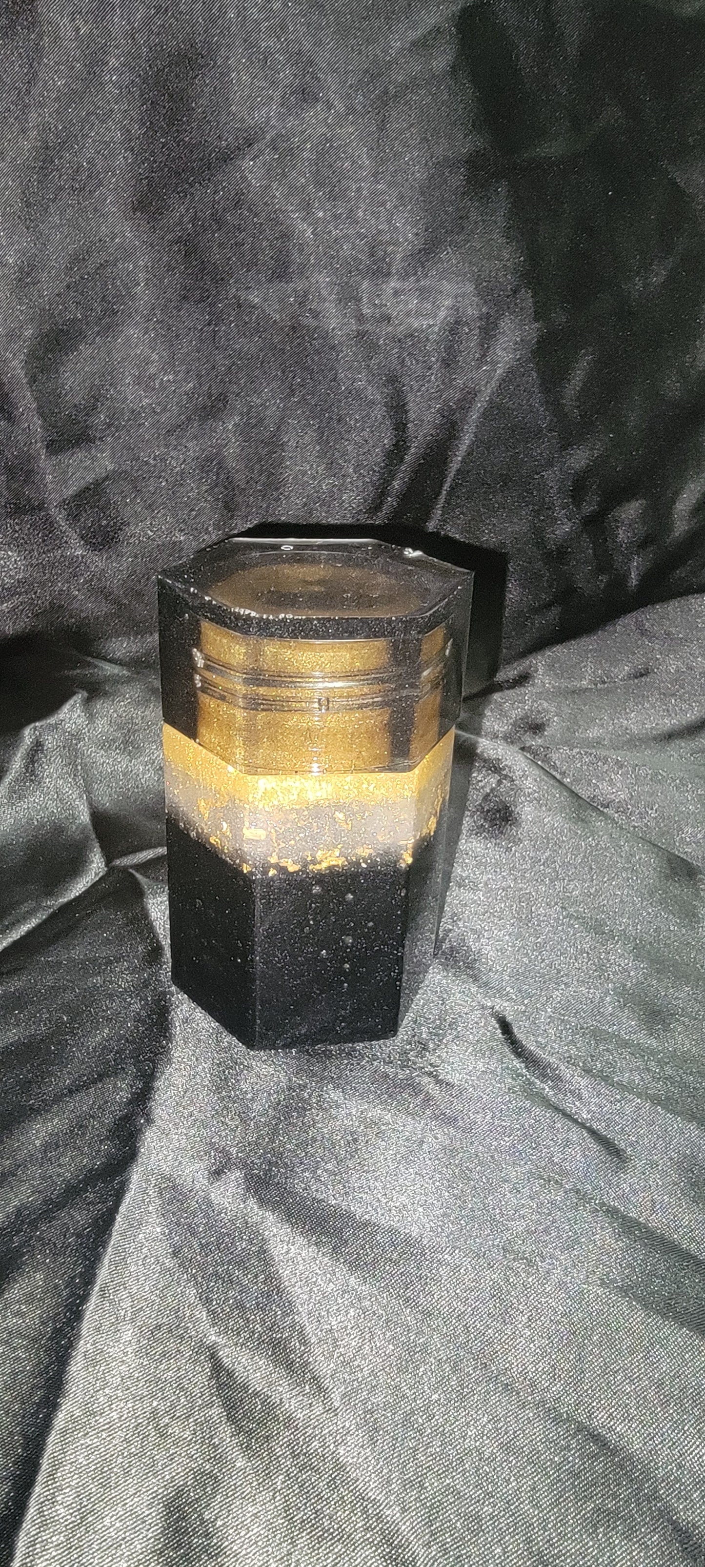 PILL BOTTLE (A)